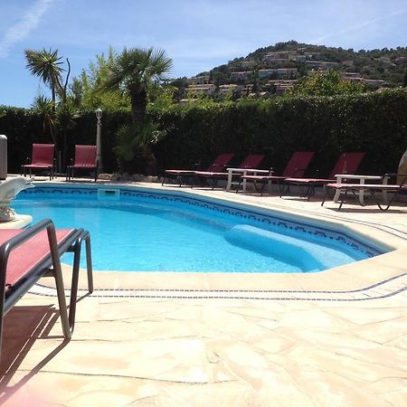 Villa Plein Sud A 900M Du Centre De Cavalaire Sur Mer - Chambre Climatisee - Piscine - Spa- Calme Et Detente Zewnętrze zdjęcie