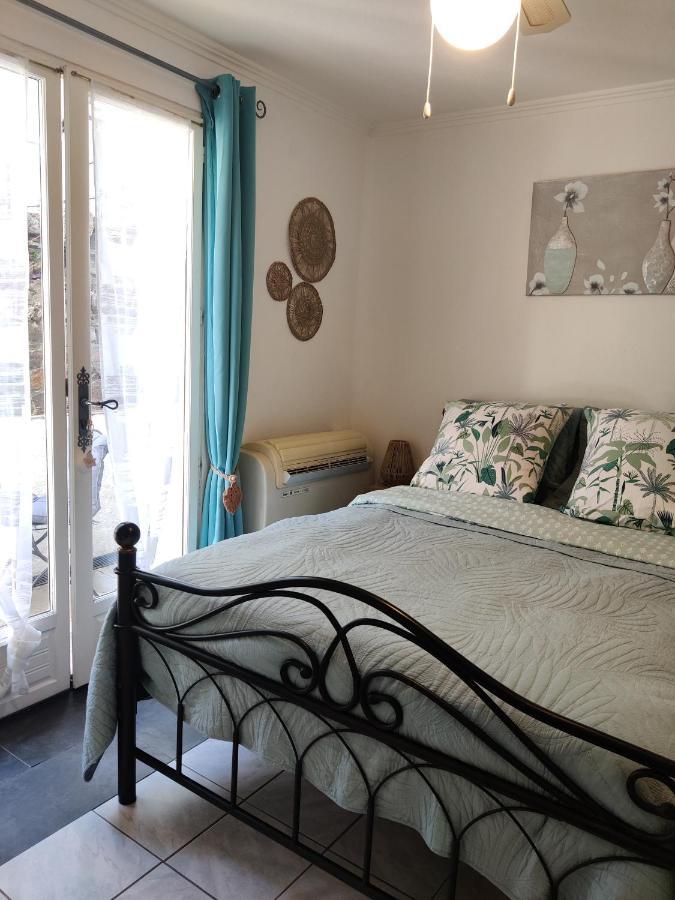 Villa Plein Sud A 900M Du Centre De Cavalaire Sur Mer - Chambre Climatisee - Piscine - Spa- Calme Et Detente Zewnętrze zdjęcie