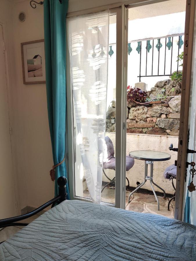 Villa Plein Sud A 900M Du Centre De Cavalaire Sur Mer - Chambre Climatisee - Piscine - Spa- Calme Et Detente Zewnętrze zdjęcie